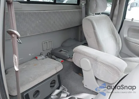 2003 Toyota Tacoma Xtracab из США, поврежденный, VIN 5TEWM72N13Z217433